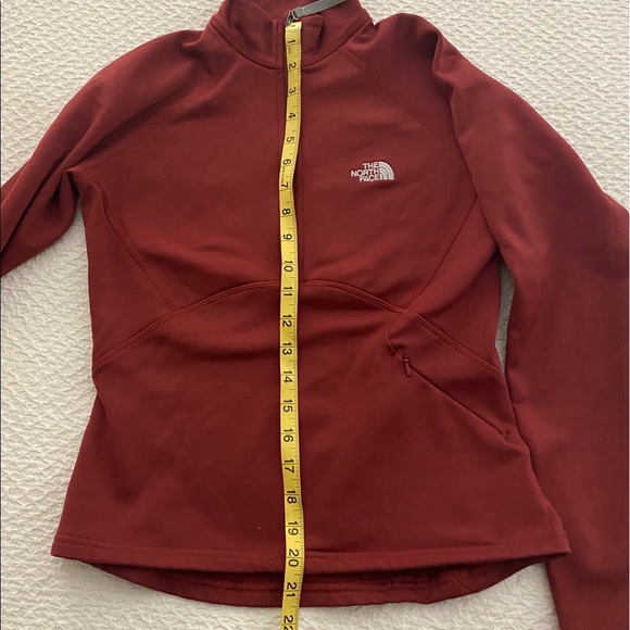 The North Face 3/4 zip up. - Picture 2 of 10